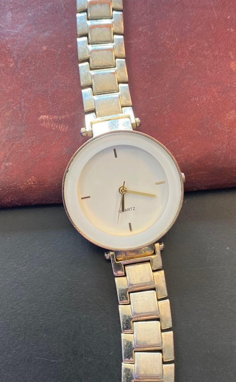 Women's 32mm Gold Tone Watch with White Bezel